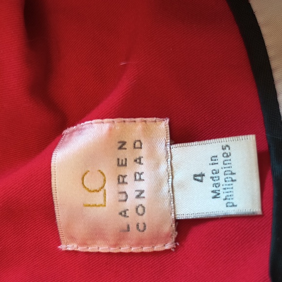 Red blazer - Picture 2 of 4